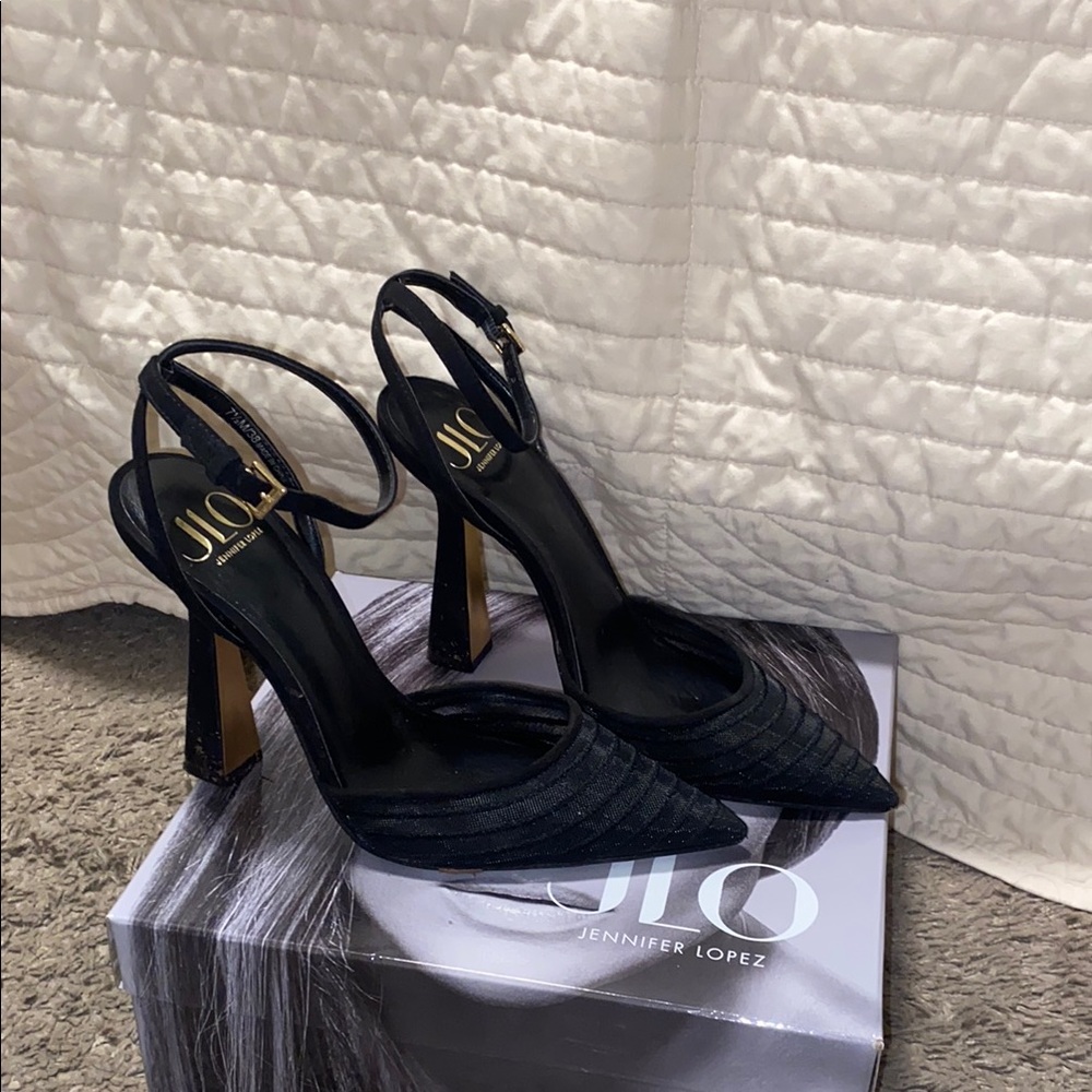 Jennifer Lopez Mesh Black Pointed Heels